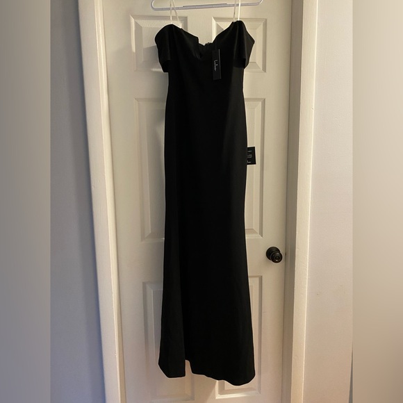 BRAND NEW Lulu’s Black Off-Shoulder Dress - Picture 1 of 9